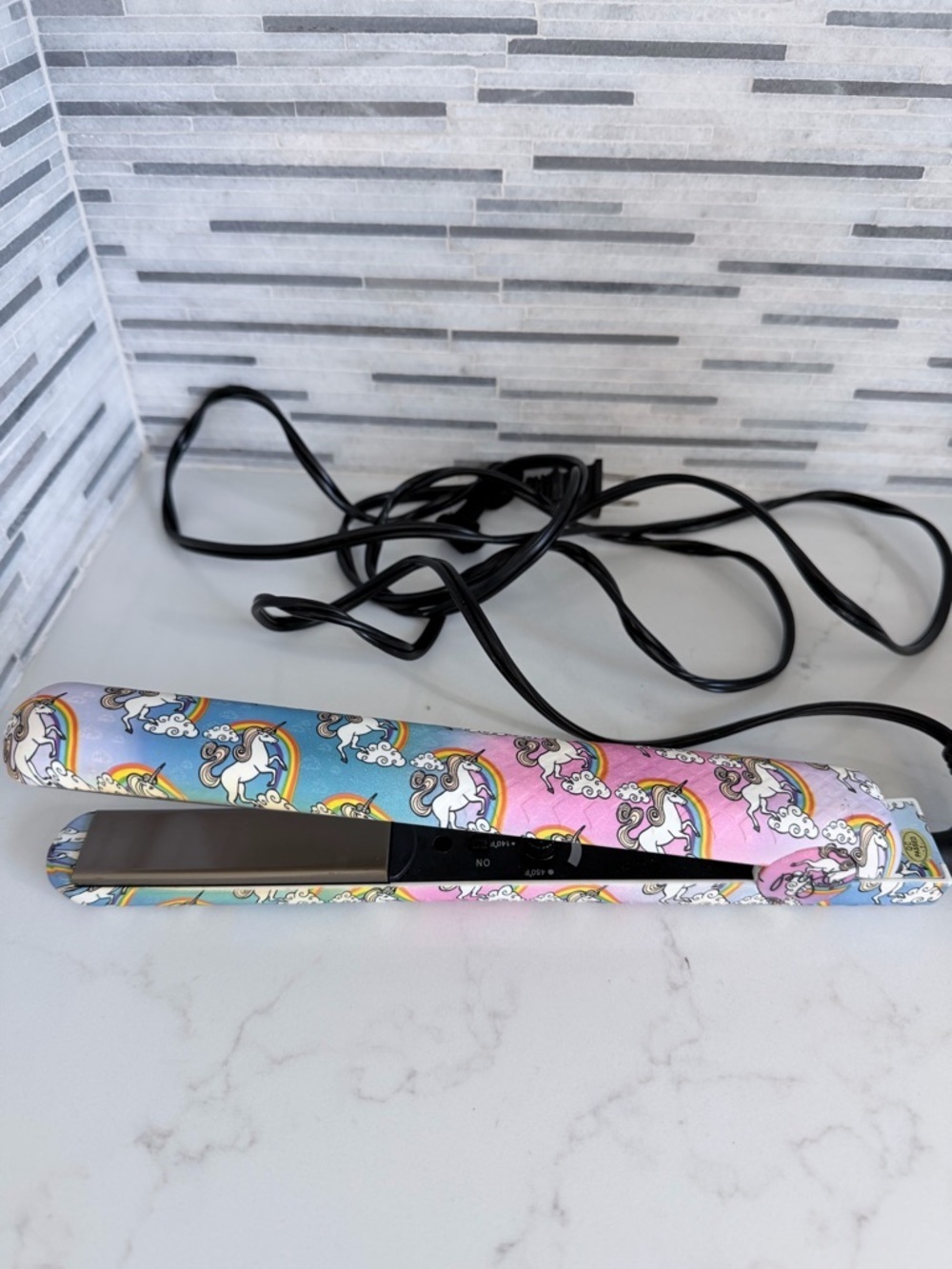 PYT Unicorn Rainbow Ceramic Flat Iron Hair Straightener 🎀